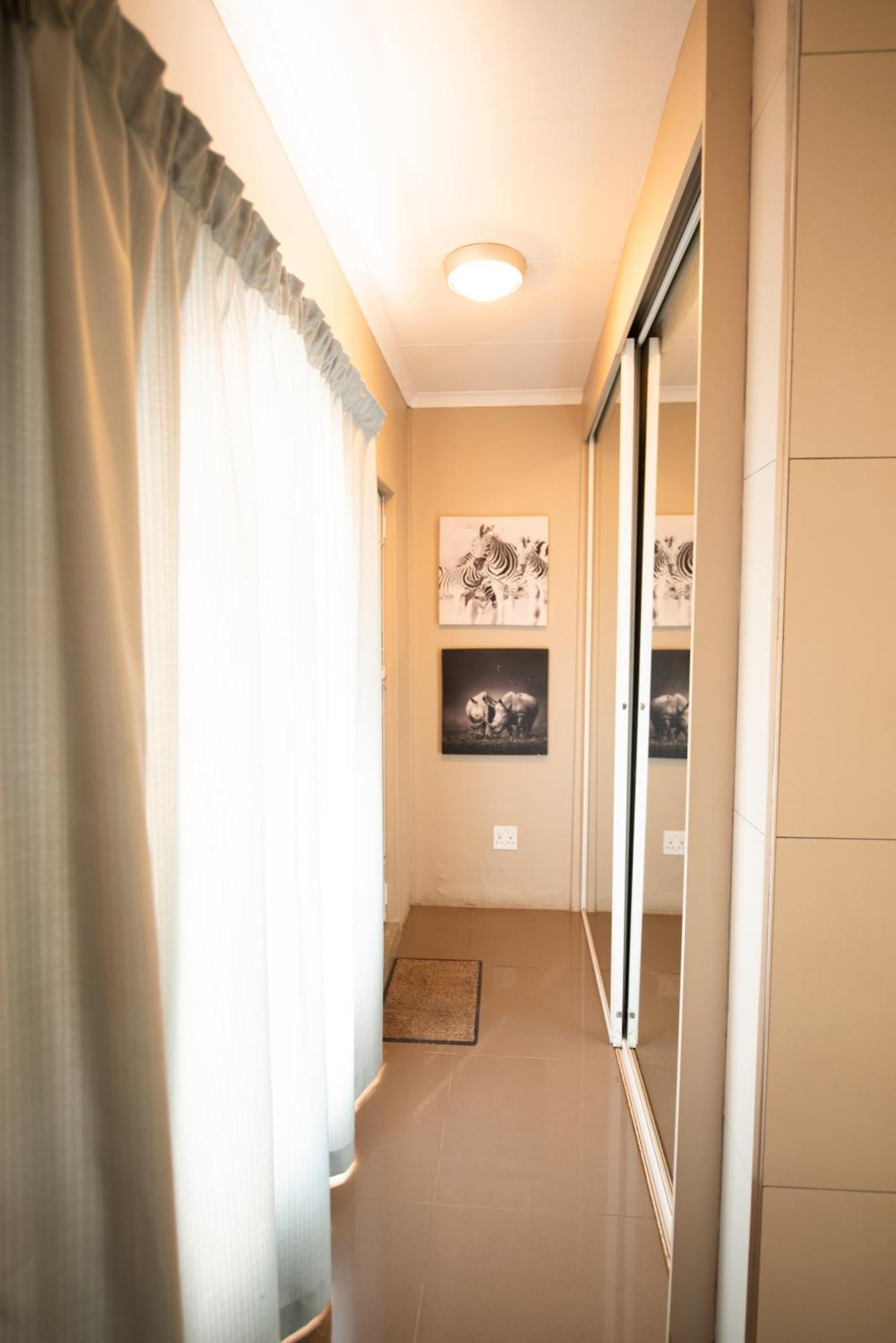 Meadowbrook Guesthouse Pretoria-Noord Dış mekan fotoğraf